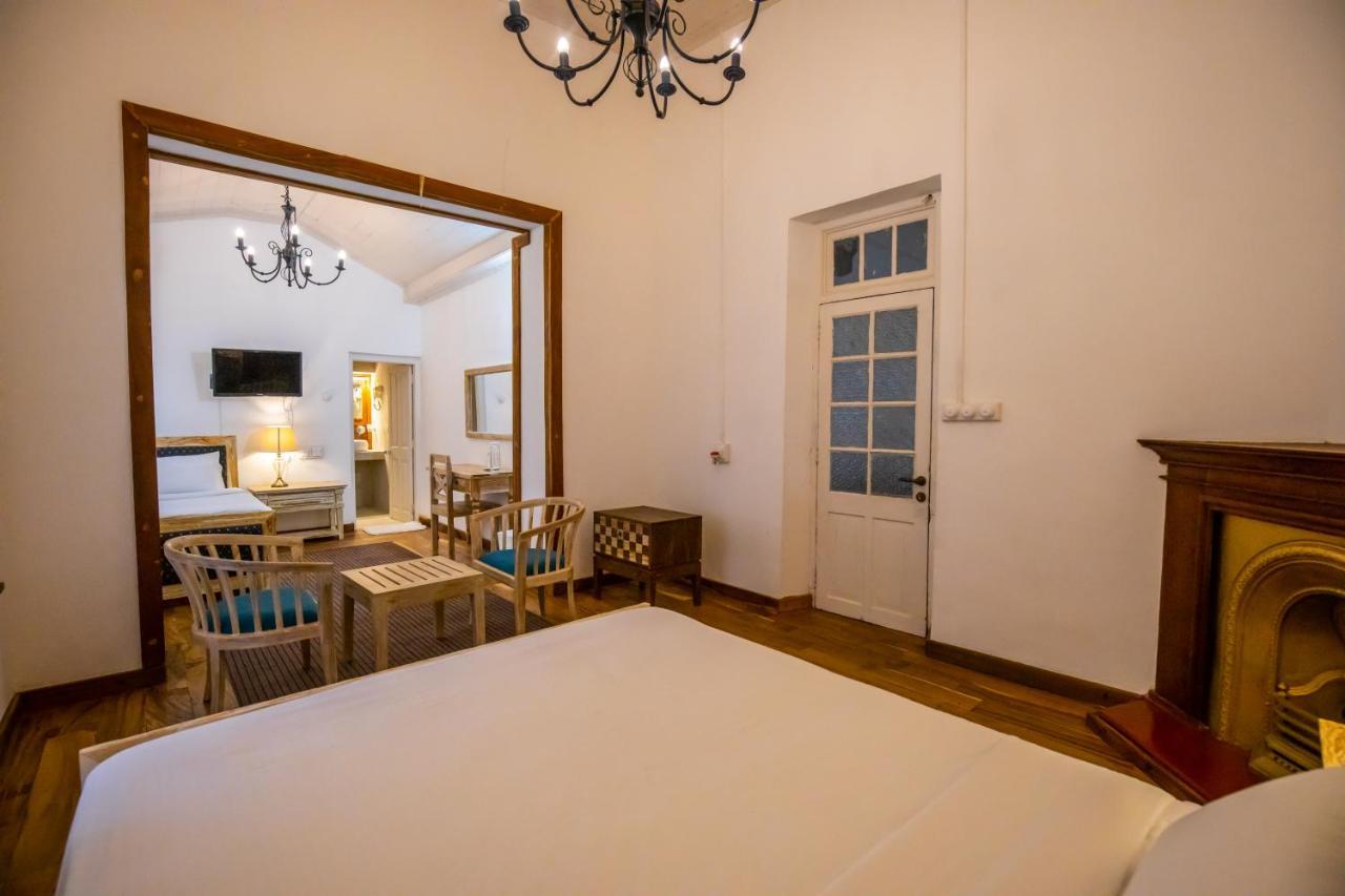 Andriyala Hotel Diyatalawa Bagian luar foto